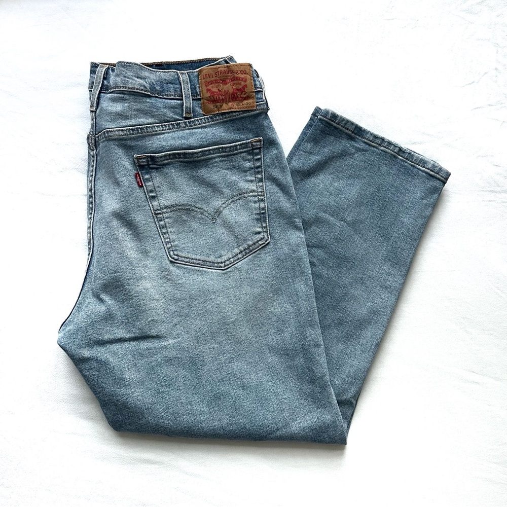 Vintage Levi's 541 Athletic Taper Fit Jean 38 x 30